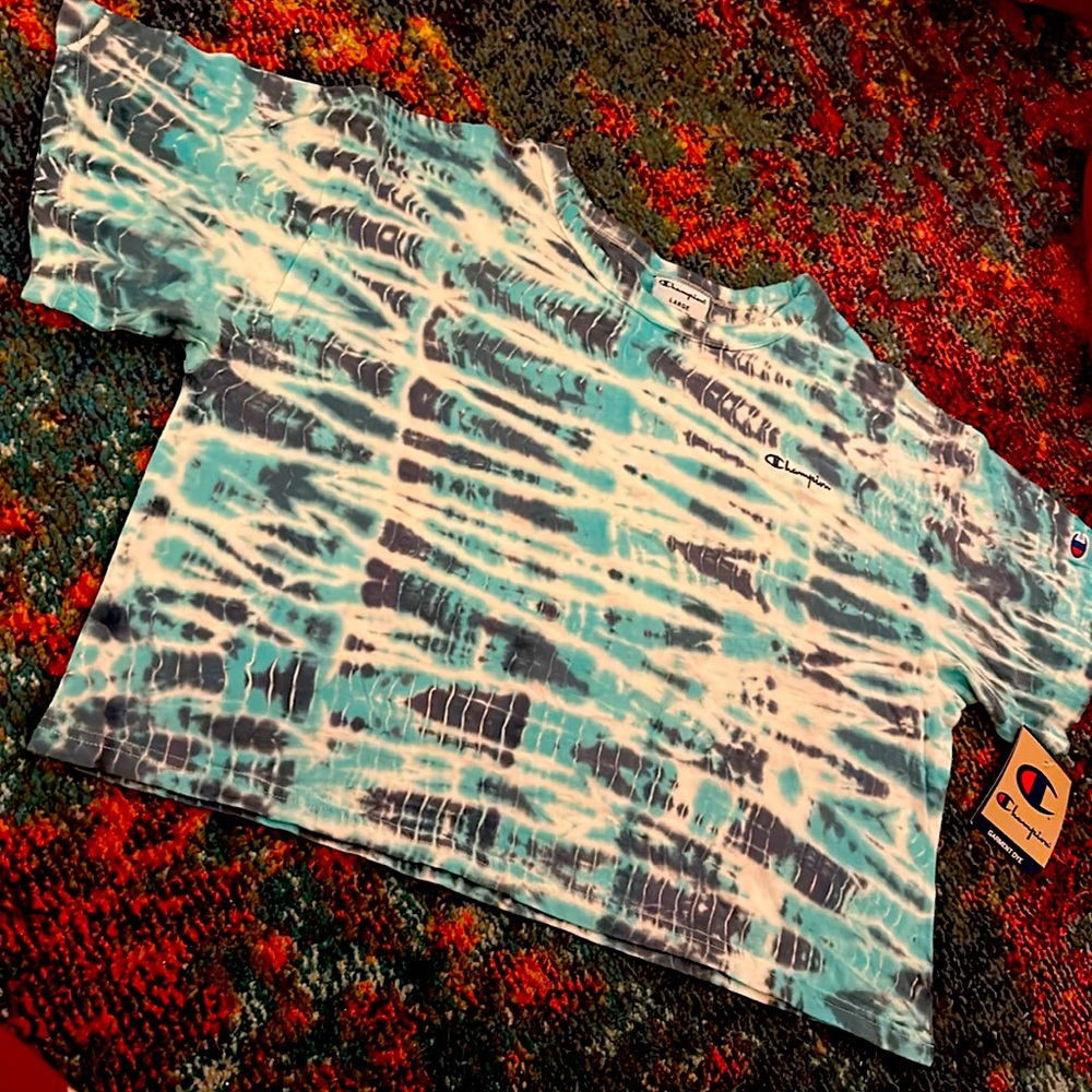 NWT Champion Tie Dye Crop Tee - Large